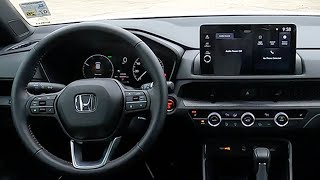 2026 Honda CR-V tutorials - Using The Driver’s Display And Center Screen
