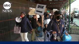 Migrant crisis protests in NYC l GMA