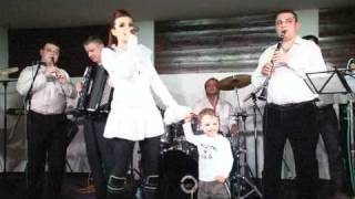 Diana Bisinicu 2011- Live- Oh lele amsheata \u0026 Feata cu perlu lai.mpg