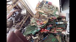 යකඩ කඩේ කතාව 2, Scrapyard Finds 2, Yakada Kade Kathawa 2,