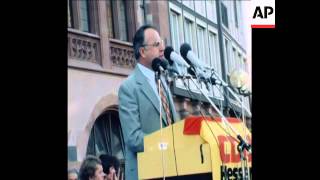 SYND 22 8 76 KOHL SPEAKS AT CHRISTIAN DEMOCRAT RALLY IN FRANKFURT