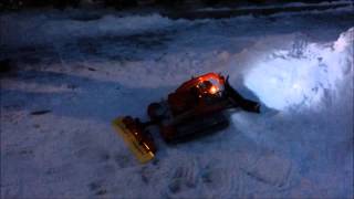 Dickie Toys Pistenbully 600 RC Snowcat