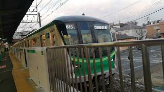 常磐線　各駅停車成城学園前行き　東京メトロ16000系16132編成　新松戸駅にて