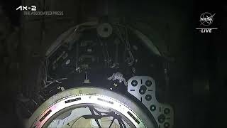 SpaceX capsule leaves space station