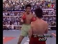 1986: Steve Cruz vs Barry McGuigan (Round 15) (The Ring Magazine Round of the Year)