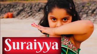Suraiyya Dance by Junior Katrina Kaif | Thugs of Hindostan