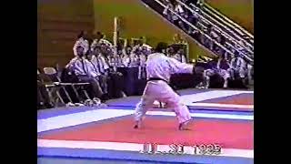 Toshihiro Oshiro Yamanni Ryu Bo Kata (2)