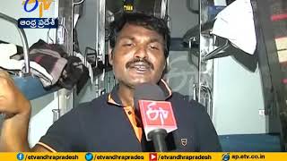 AC Repair in Delhi - Visakhapatnam AP Express | Railways Stop the train at Rajahmundry