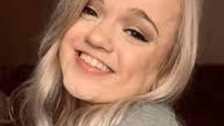 Cassandramaechild Onlyfans – A massive Cache Of Stolen OnlyFans,Cassandramaechild,