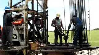 Workover Rig Pulling Rods Bryan Texas 2008