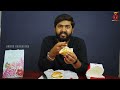 cheap vs. expensive chicken burger which one is worth it kannada food review unbox karnataka