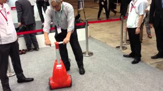 Murata Electric Walk Assistant @ CEATEC 2012 (1080p HD)