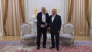 Лукашенко у Назарбаева! 