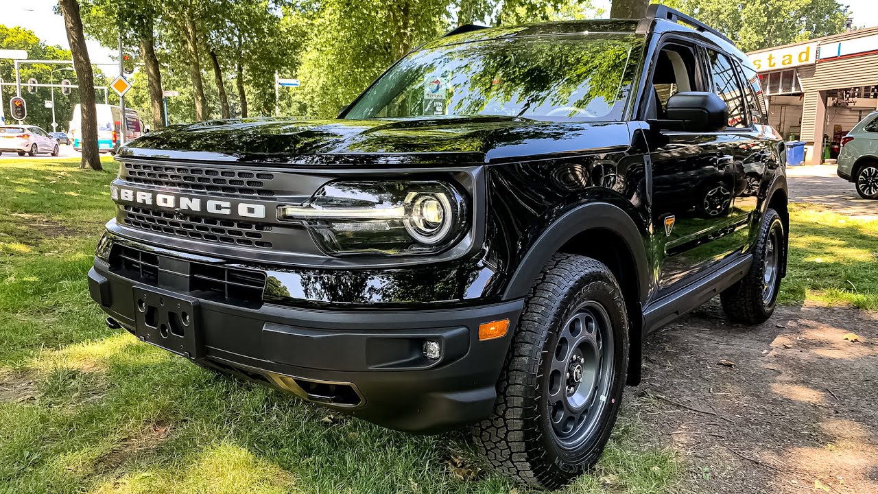 2021 Ford Bronco Sport Badlands | 4K Walkthrough - YouTube