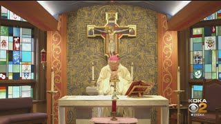 Catholic Diocese Of Pittsburgh Holds COVID Memorial Mass