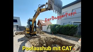 Poolaushub mit CAT/ DerBaggerPeppi