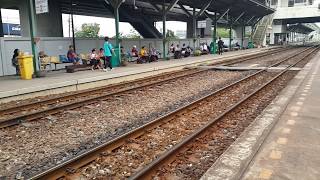 สถานีรถไฟลาดกระบัง Latkrabang railway station Bangkok