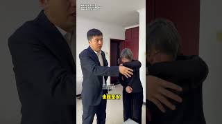 儿子生前欠下非法债务后意外离世，儿媳卷走所有赔偿款，催收上门逼迫大娘卖房还钱，宋老师出面协商解决《捍卫法律尊严·维护百姓权益》#起诉 #律师事务所 #法律咨询 #传递正能量