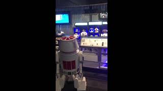 R5D4 Explores POPnology