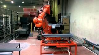 DOSTEL ROBOTİK OTOMASYON PLASTİK KESME  ROBOTU