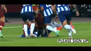 MKHITARYAN GOT INTO A FIGHT WITH PEPE ROMA PORTO