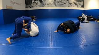 38 yr old blue belt  jiu jitsu. saturday morning rolls in the gi