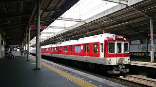 休日の大阪・近鉄大阪線の定点風景　Kintetsu Osaka Line,Osaka ,Japan