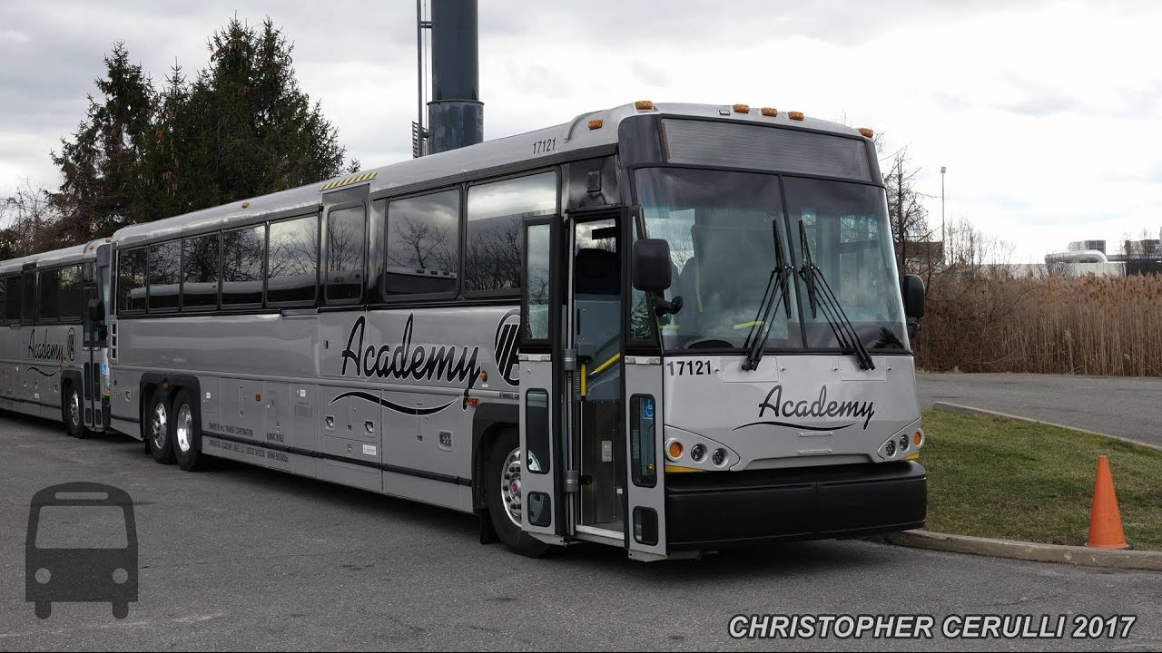 A FIRST LOOK AT NJ TRANSIT ACADEMY'S NEW BUSES 17121 AND 17122 - YouTube