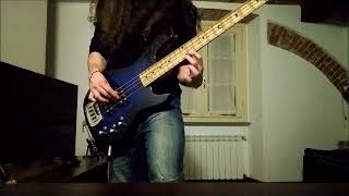 Metallica - Cliff Burton bass solo live at The Metro - 1983 (Bass cover)