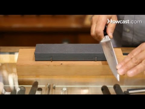 How to Use a Sharpening Stone | Knives How to Use a Sharpening Stone | Knives