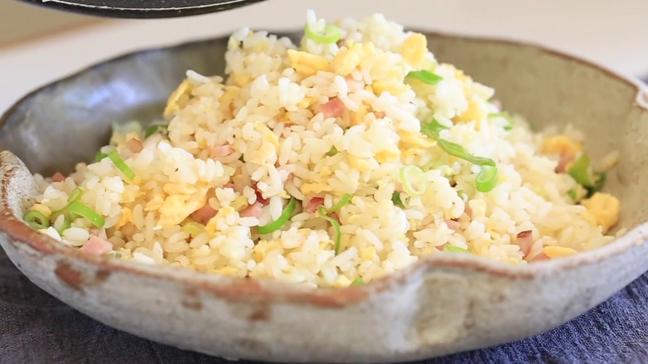 Japanese Fried Rice Yakimeshi - YouTube