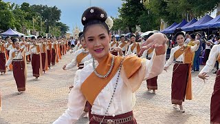 รำบูชาพระธาตุพนม ออกพรรษาไหลเรือไฟ จ.นครพนม 2565