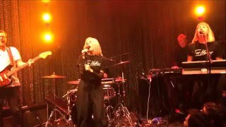 Aurora - Conqueror (Johnny Brenda's) 4/20/16