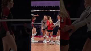 Posted @withrepost •@ugavolleyball 🥳 the best kind of BLOCK party #GROW | #GoDawgs