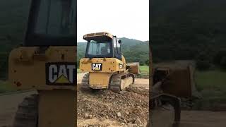 CAT D3K Pushin Rock