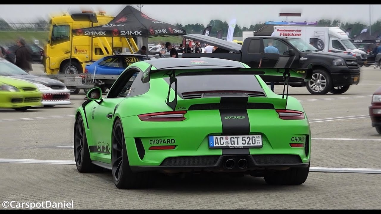 Supercars During Supercarmadness Youtube