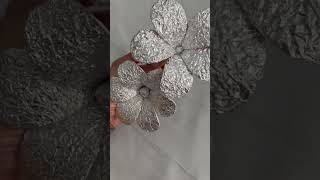 Aluminum foil flower #flowermaking #diy #creative #flowers #craft #aluminium #home #tutorial #trend