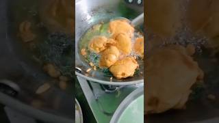 Aalu ke pakode teekhi Meethi chatni ke sath😋 || #shortsfeed #viral #shorts