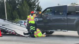 Florida Road Rangers providing assistance to driver on southbound Palmetto Expressway (826)