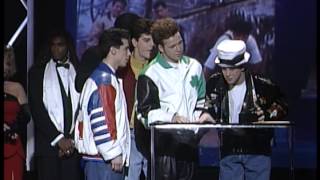 New Kids on the Block Wins Favorite Pop/Rock Album - AMA 1990