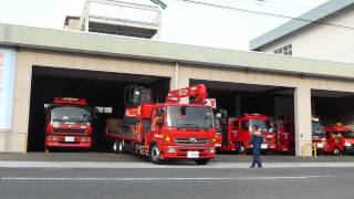 静岡市消防局清水高度救助隊　重機搬送車