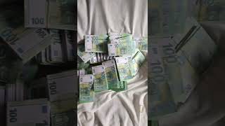 💶€600K Euro Cash Money #cash #million #money #eur #euro #millionaire