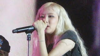 250123 ROSÉ 로제 (Blackpink) - Stay 🎵 Live at GALA des Pieces Jaunes in Paris 23.01.2025 4K ᴴᴰ