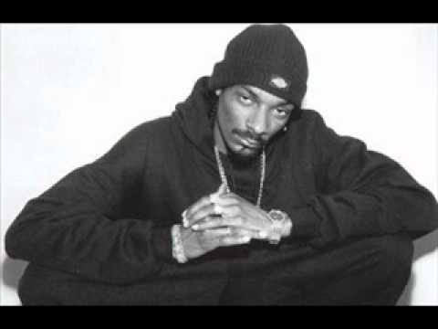 Snoop Dogg - Gz And Hustlas // With Lyrics - YouTube