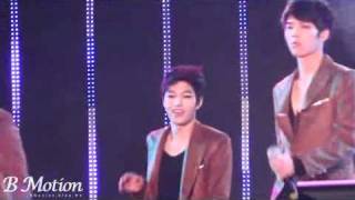 [Fancam] - 111008 - Slipping King Myungsoo @ Pyeongchang 'Shouting Together' Concert