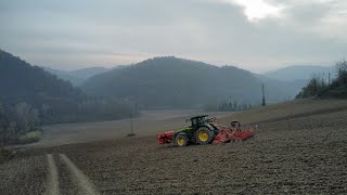 Grande semina del farro in collina|John Deere 8410R-6250R-6215R|TEAM AGRIROCCA