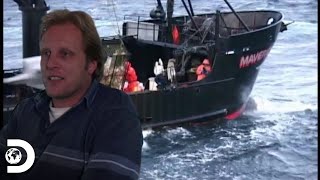 Difícil decisión pone en riesgo la carga de centollas | Pesca Mortal | Discovery Latinoamérica
