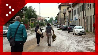 Alluvione nel milanese, il giorno dopo a Bellinzago Lombardo: fango nelle strade e garage allagati