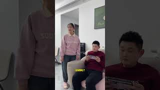 啥都不怕，我就怕她拔管 逗比女儿欢乐多 语出惊人的熊孩子 坑爹的娃