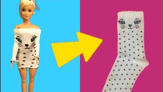 Use SOCKS to Make BARBIE CLOTHES | DIY BARBIE DOLL DRESSES | Barbie Hacks with Socks